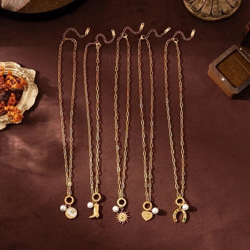 Minimalist Sun Moon Heart Shape 201 Stainless Steel 304 Stainless Steel Zircon 18K Gold Plated Beaded Pendant Necklace