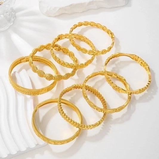 Minimalist Classic Style Solid Color Copper 18k Gold Plated Bangle In Bulk