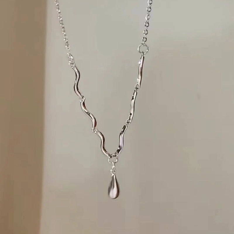 Minimalist Square Flower Bow Knot Alloy Inlay Artificial Pearls Rhinestones Women\'s Necklace