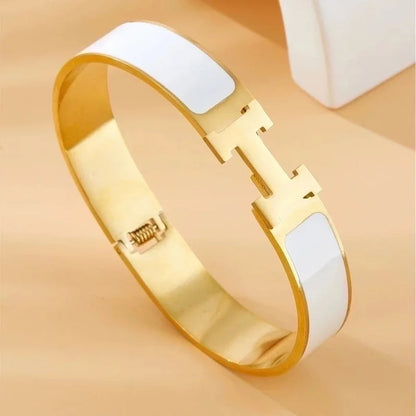 Minimalist Classic Style Solid Color 304 Stainless Steel 18K Gold Plated Rhinestones Bangle In Bulk