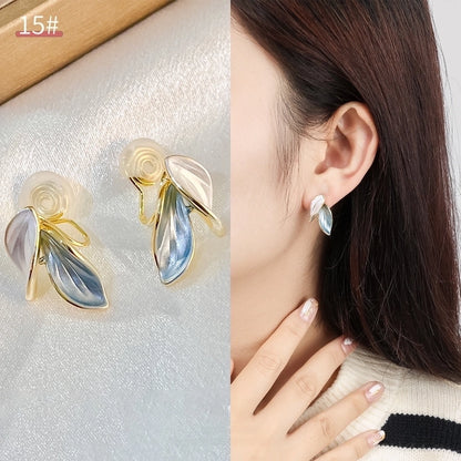 Mosquito Incense Plate Ear Clip Women's Ear Holes Exquisite Pearl Earrings Advanced Hong Kong Style Retro Niche Light Luxury Earrings