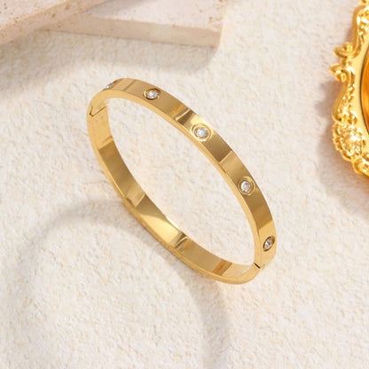 Elegant Geometric Round Titanium Steel 18K Gold Plated Rhinestones Shell Bangle In Bulk