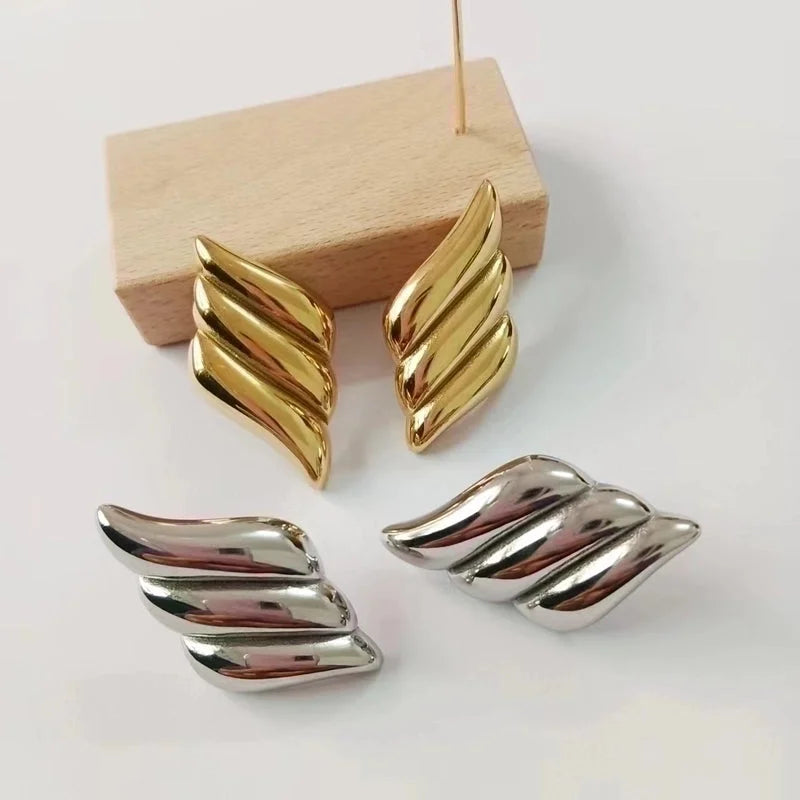 1 Piece Vintage Style Petal Plating 304 Stainless Steel None 18K Gold Plated Stainless Steel Earrings