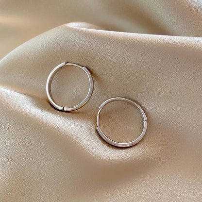 2 Pieces Retro Square Flower Twist Inlay Copper Artificial Pearls Opal Zircon Copper Earrings