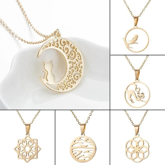 201 Stainless Steel 18K Gold Plated Minimalist Plating Moon Flower Necklace