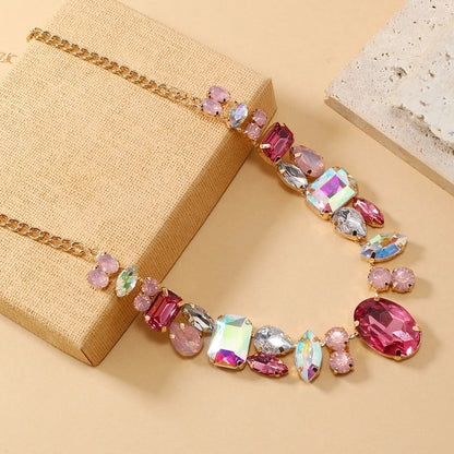 Casual Elegant Geometric Gold Plated Rhinestones Glass Alloy Pendant Necklaces