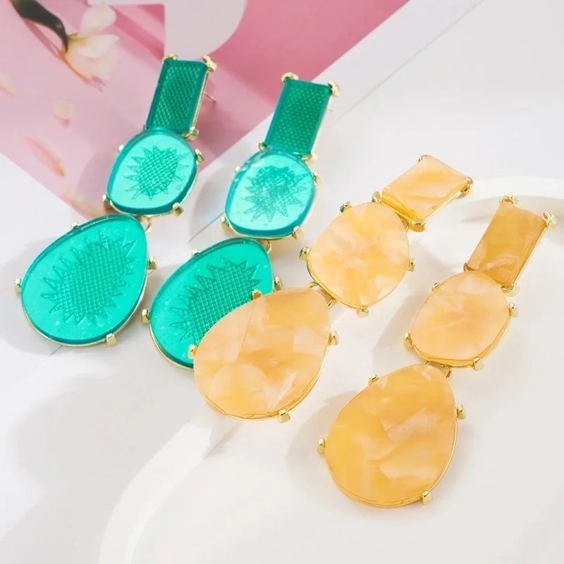 1 Pair Exaggerated Minimalist Geometric Inlay Alloy Resin Gold Plated Drop Earrings