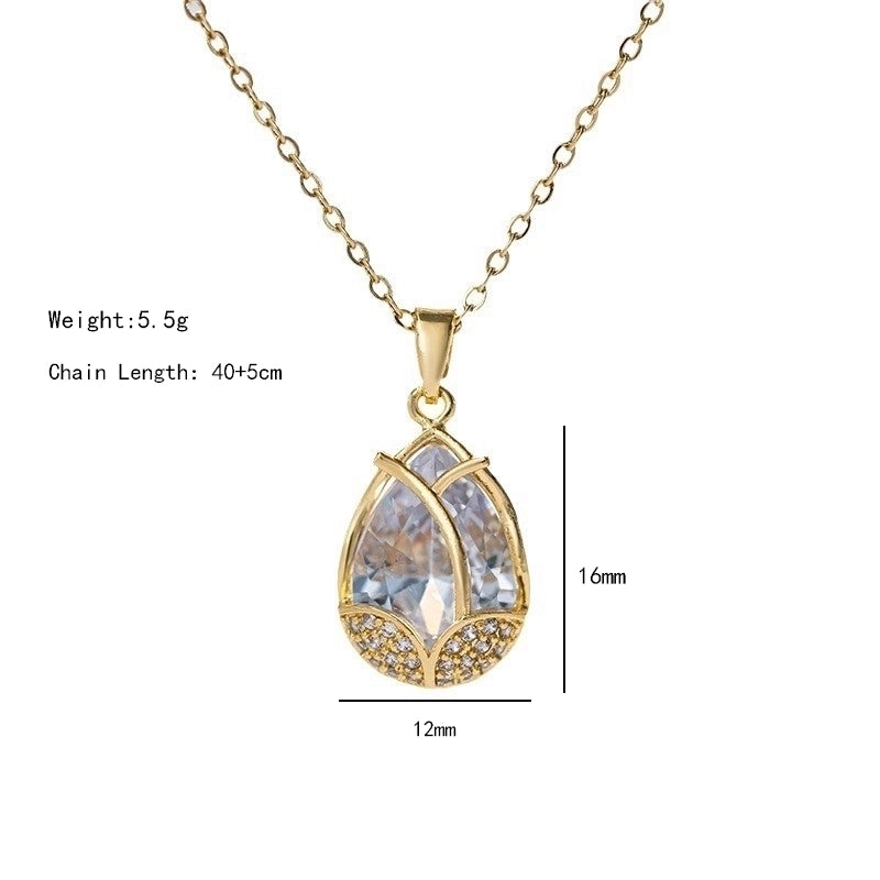 304 Stainless Steel Copper 18K Gold Plated K Gold Plated Inlay Heart Shape Wings Butterfly Zircon Pendant Necklace
