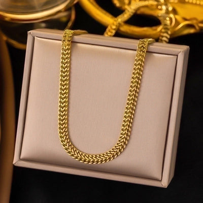 304 Stainless Steel 18K Gold Plated Minimalist Plating Inlay U Shape Heart Shape Acrylic Artificial Rhinestones Plastic Pendant Necklace