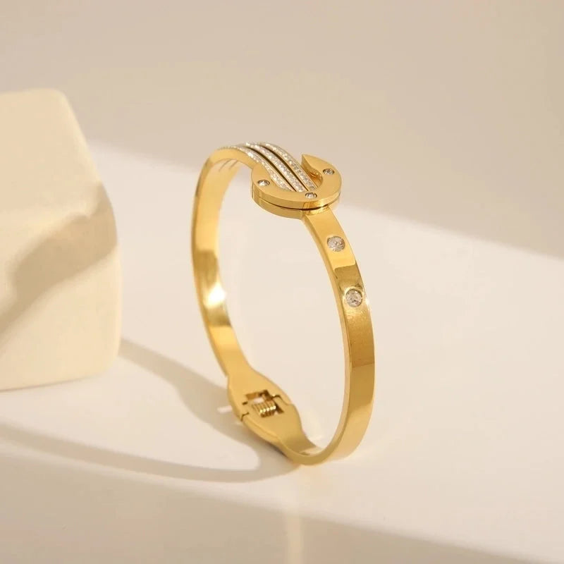 Retro Exaggerated Classic Style Cross Snake 304 Stainless Steel 18K Gold Plated Bangle In Bulk