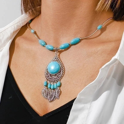 1 Piece Ethnic Style Round Heart Shape Flower Alloy Turquoise Plating Necklace