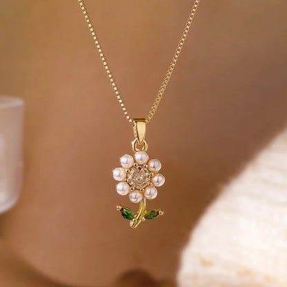 Elegant Basic Minimalist Flower Copper 18k Gold Plated Zircon Pendant Necklace In Bulk