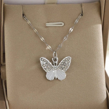 Minimalist Classic Style Cross Flower Butterfly 201 Stainless Steel Imitation Pearl Zinc Alloy Rhinestones 18K Gold Plated Enamel Diamond Pendant Necklace