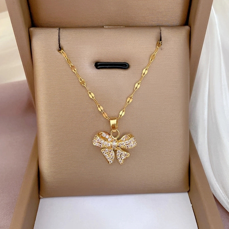 Fashion Geometric Titanium Steel Copper Plating Artificial Diamond Necklace
