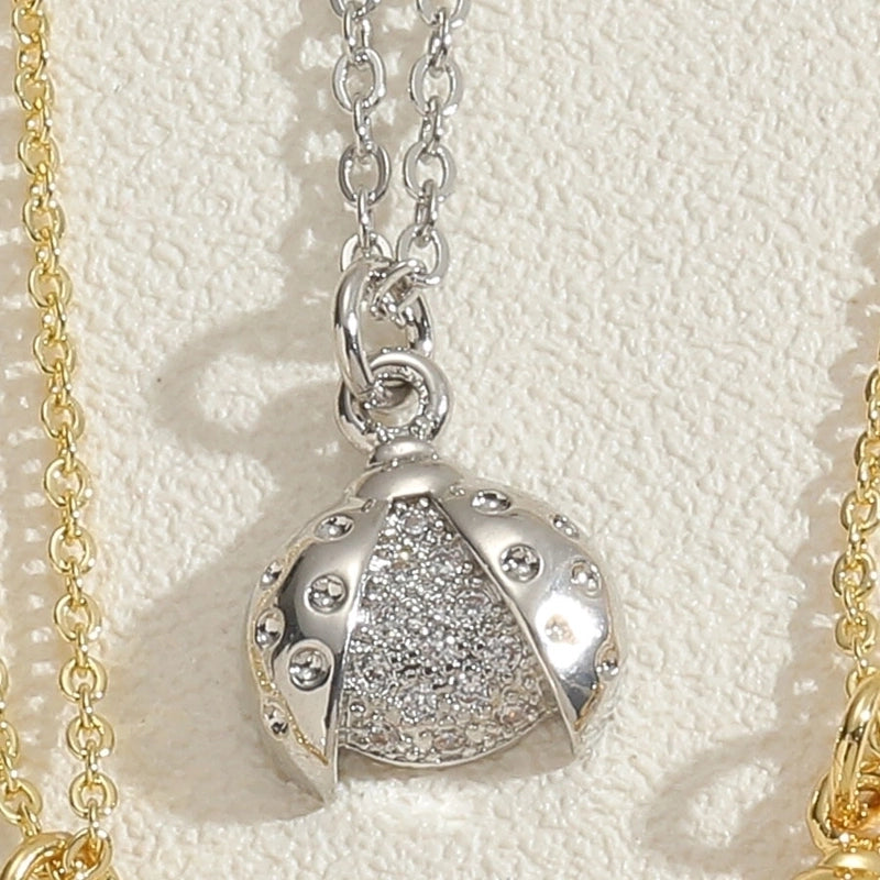 Cute Minimalist Beetles Bee Snowflake Copper 14k Gold Plated White Gold Plated Zircon Pendant Necklace In Bulk