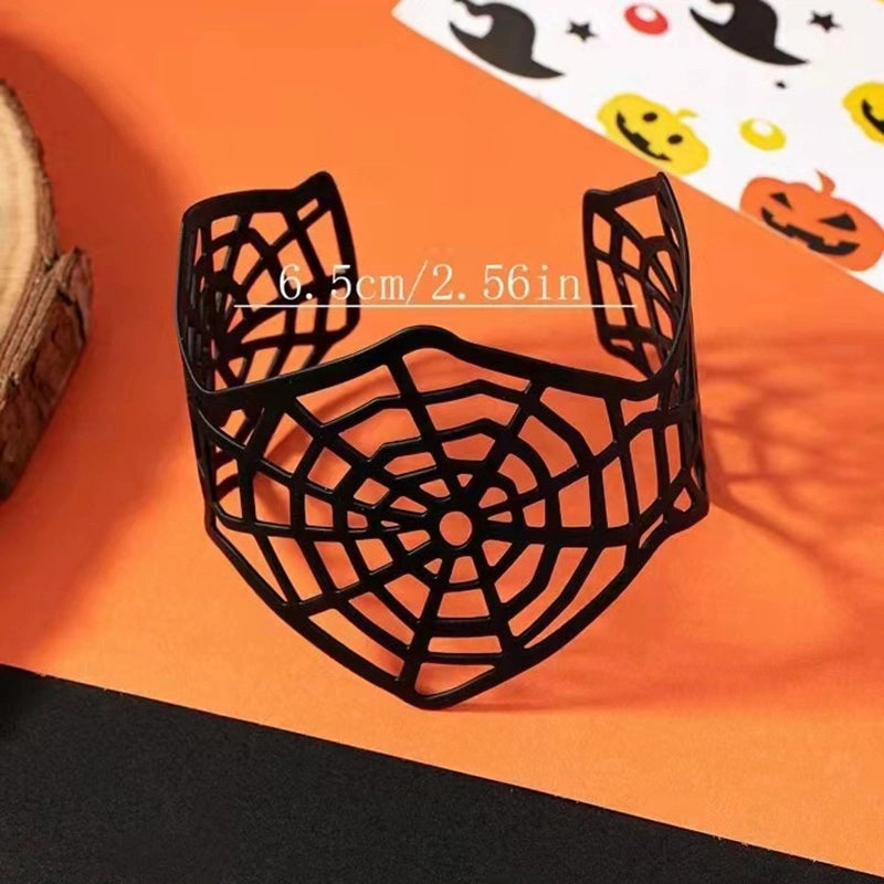 Elegant Gothic Queen Geometric Synthetic Resin Iron Halloween Women's Bangle