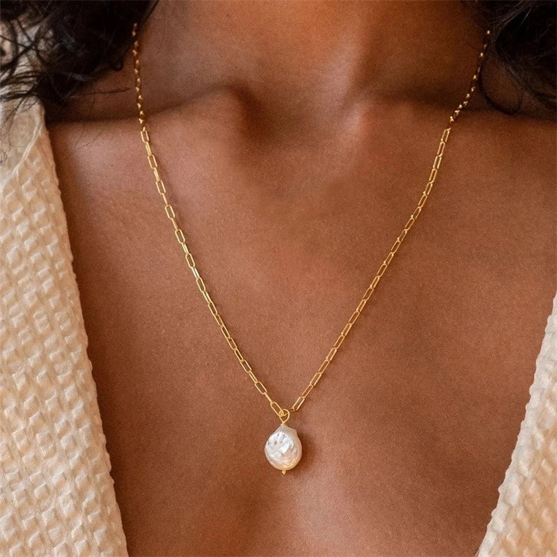 Basic Modern Style Classic Style Geometric Imitation Pearl Metal Pendant Necklace