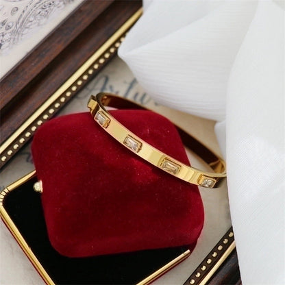 Casual Minimalist Round Square Stripe Stainless Steel Plating Inlay Zircon 18k Gold Plated Bangle
