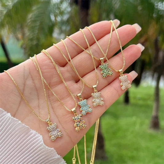 A Copper Plating 18K Gold Full Diamond Zircon Cute Childlike Style Multi Colors Bear Chain Necklace Suitable For Daily Wear Of All Ages Suitable For Gifts Original New Arrivals