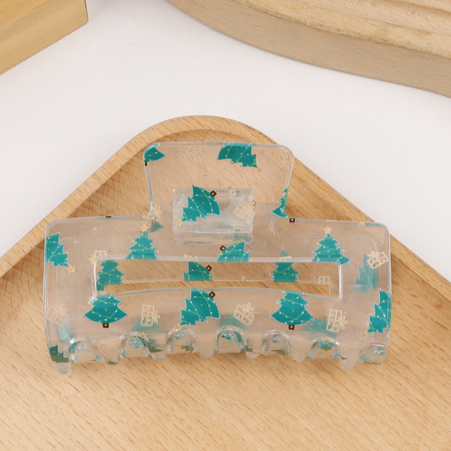 2 Pieces Christmas Transparent Claw Clip Gingerbread Man Christmas Tree Pattern Hair Clip Atmosphere Shark Clip Hair Accessory