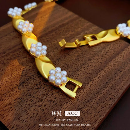 Luxurious Pearl Plant Alloy Electroplating Jewelry Sets