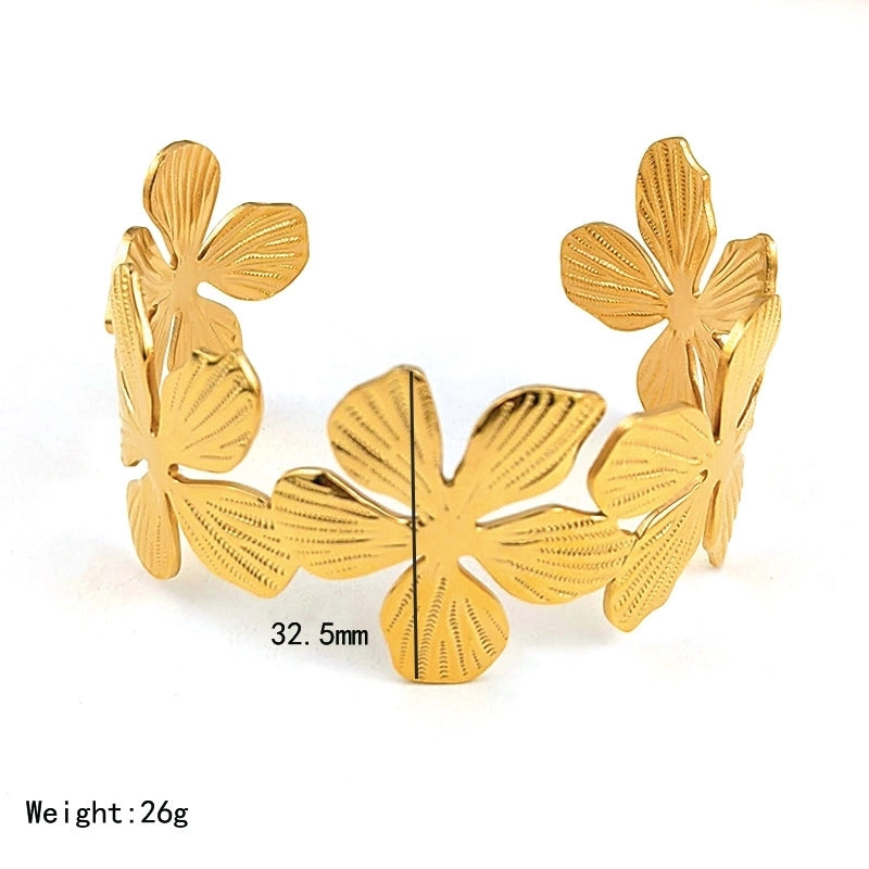 Casual Minimalist Solid Color Flower Butterfly 304 Stainless Steel 18K Gold Plated Bangle In Bulk