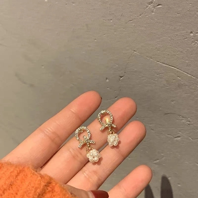 Fashion Geometric Alloy Plating Artificial Pearls Women\'s Earrings 1 Pair