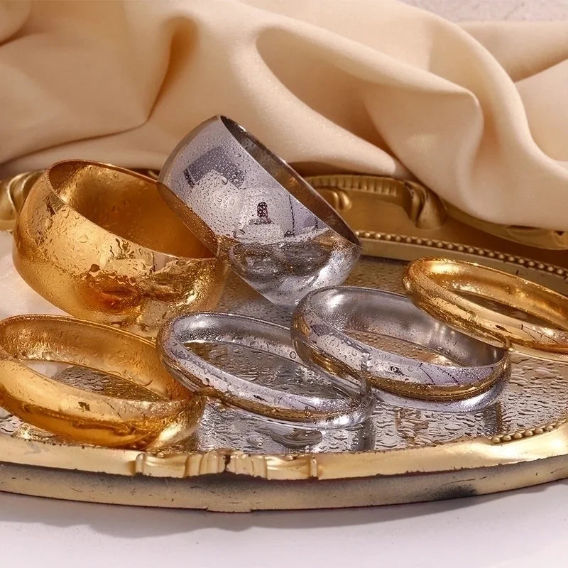 Minimalist Classic Style Solid Color 304 Stainless Steel 18K Gold Plated Bangle In Bulk