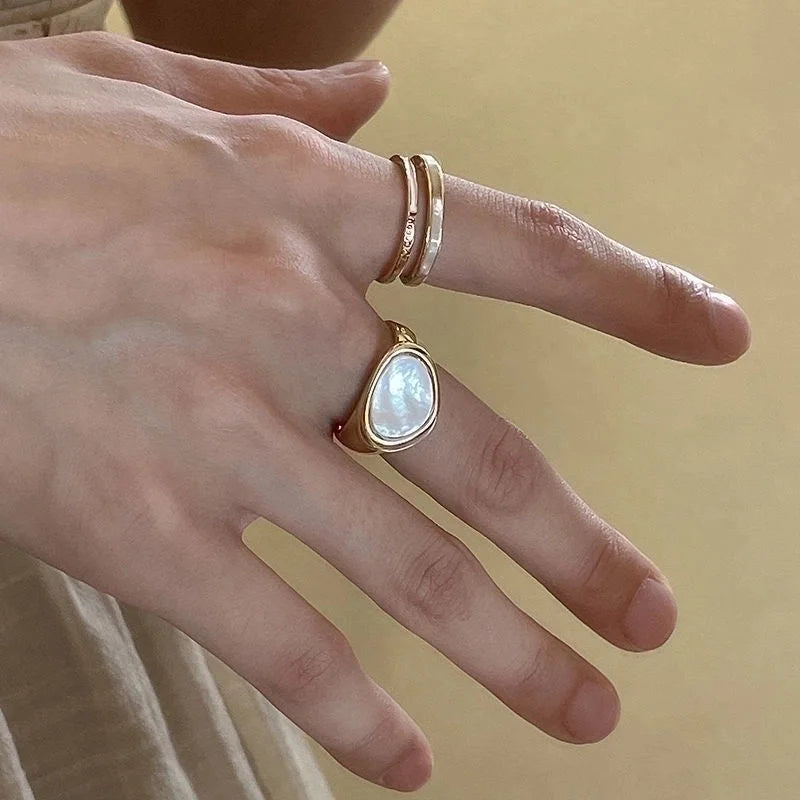 Fashion Round Copper Plating Inlay Artificial Gemstones Rings 1 Piece