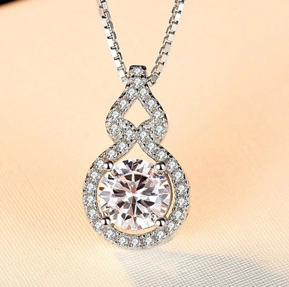 Shiny Geometric White Copper Inlay Rhinestones Pendant Necklace