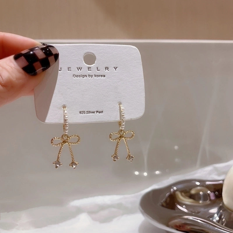 Fashion Geometric Alloy Plating Artificial Pearls Women\'s Earrings 1 Pair