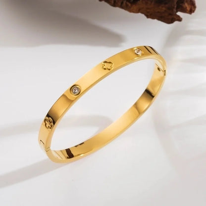 French Style Minimalist Four Leaf Clover Heart Shape Flower 304 Stainless Steel 18K Gold Plated Zircon Bangle In Bulk