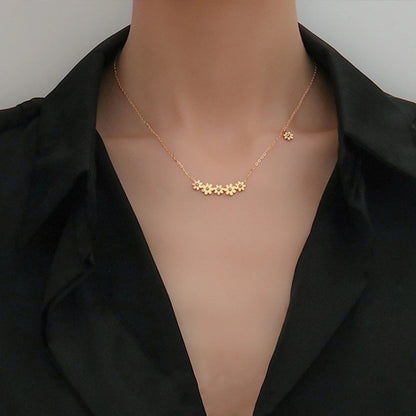 Sweet Minimalist Round Chinese Character Flower Titanium Steel Inlay Rhinestones Shell Pendant Necklace