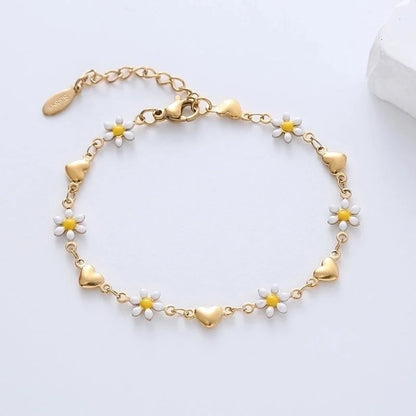 Sweet Minimalist Heart Shape Flower 304 Stainless Steel 18K Gold Plated Bracelets In Bulk
