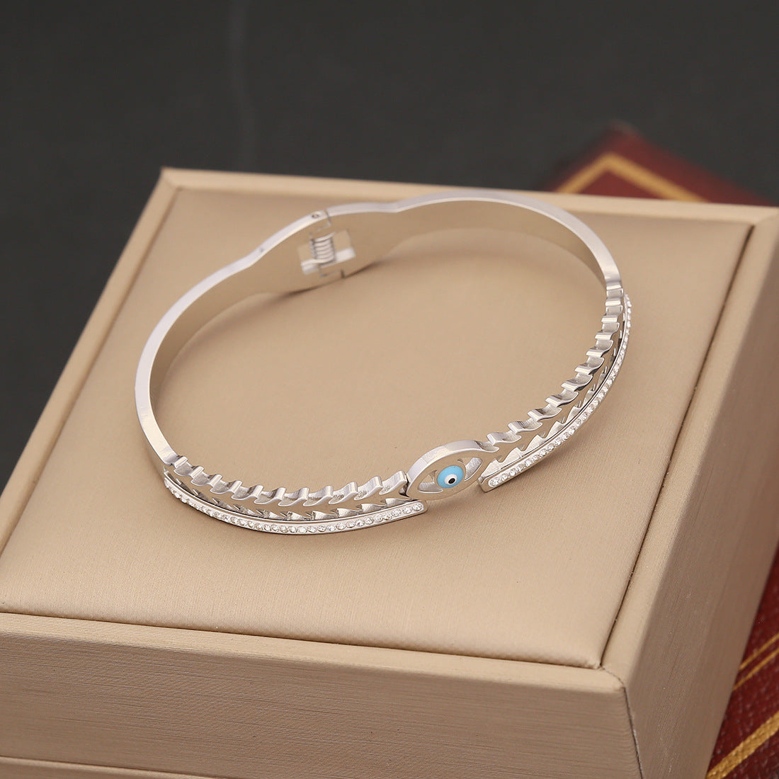 Expressive Eye Stainless Steel Electroplating Bangles