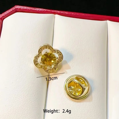 Sweet Pin Rabbit Swan Snowflake Copper Plating Women's Brooches