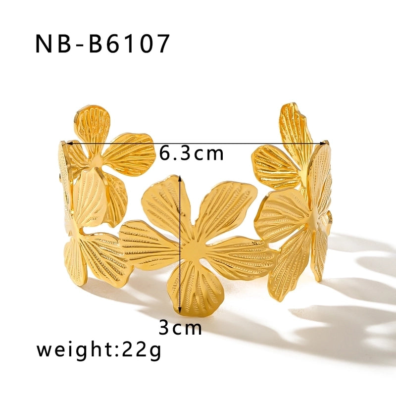 Vintage Style Minimalist Classic Style Butterfly 304 Stainless Steel 18K Gold Plated Bangle In Bulk