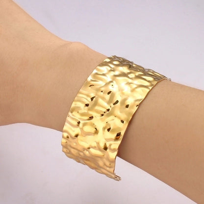 Classic Style Solid Color 304 Stainless Steel 18K Gold Plated Bangle In Bulk Stainless Steel Bracelets