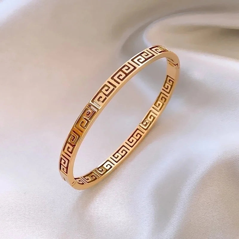Vintage Style Geometric Titanium Steel Plating Bangle 1 Piece