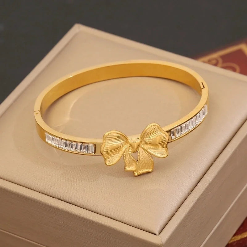 Minimalist Leaves Flower Bow Knot 304 Stainless Steel 18K Gold Plated Zircon Bangle In Bulk
